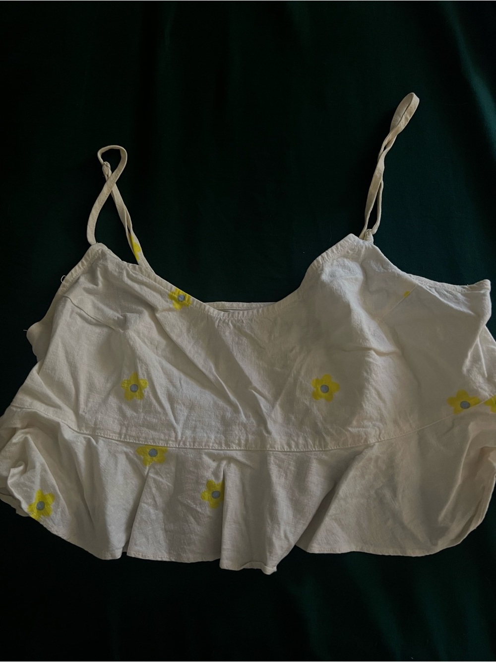Sleeveless White Floral Cropped Camisole with Yellow Embroidery